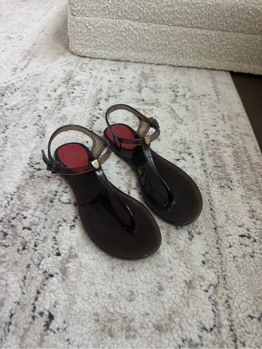 Chloe Black Jelly T-Strap Sandals with Red Insole